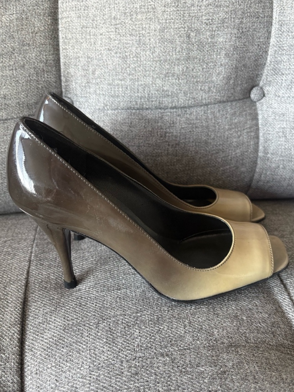 Vintage Stuart Weitzman x Neiman Marcus Gray Ombre Peep Toe Heels 5.5 Y2K
